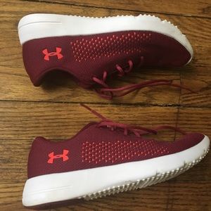 Under Armour Mesh Sneaker - Worn 1x fore 2 hours